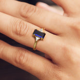 טבעת ספיר בגט Ariadna