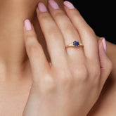 טבעת ספיר ויהלומים מלכותית