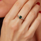 טבעת אמרלד ויהלומים Indaco