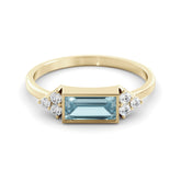 טבעת בגט אקוומארין ויהלומים