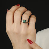 טבעת זהב אמרלד ויהלומים Naomi