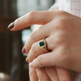 טבעת אמרלד 1.45 קראט ויהלומים