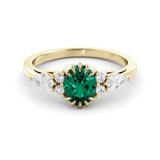 Vintage ring studded with emeralds and Moissanite 