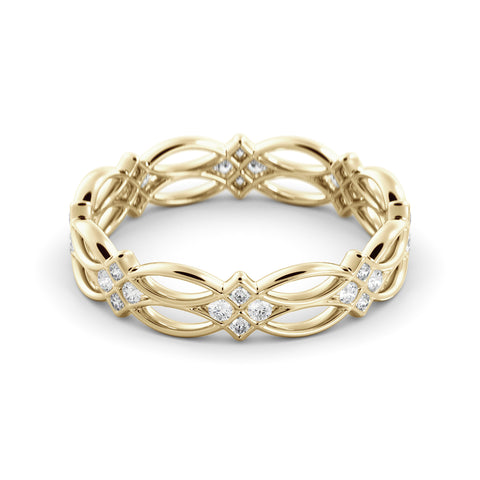Celtic ring studded with sapphires