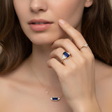 Art deco ring with sapphire and diamonds